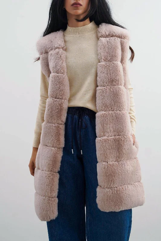 Crazy Deals SLEEVELESS FUR COAT